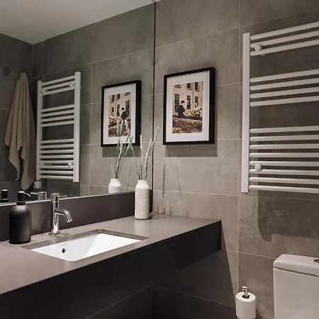 Apartamento Nivar - 2 Bedrooms In Eixample Esquerra *