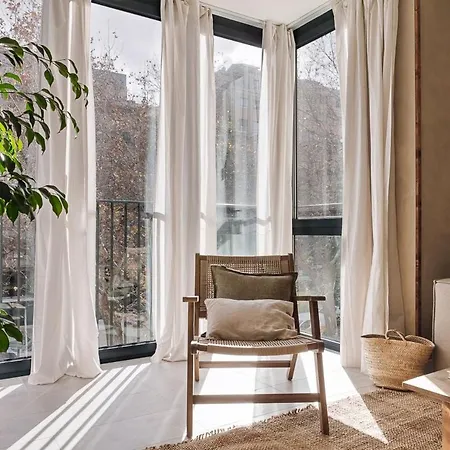 Nivar - 2 Bedrooms In Eixample Esquerra