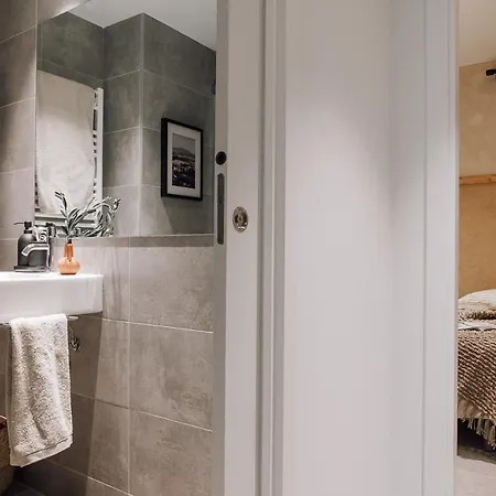 Nivar - 2 Bedrooms In Eixample Esquerra * Barcelona